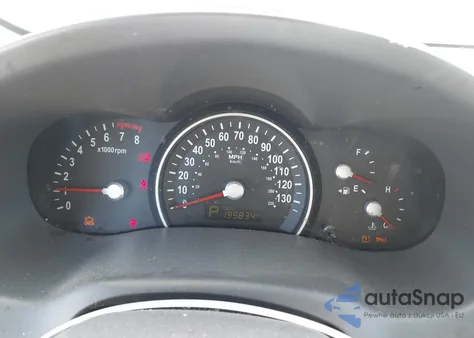 2014 Kia Sedona Lx z USA, uszkodzony, nr VIN KNDMG4C77E6538745